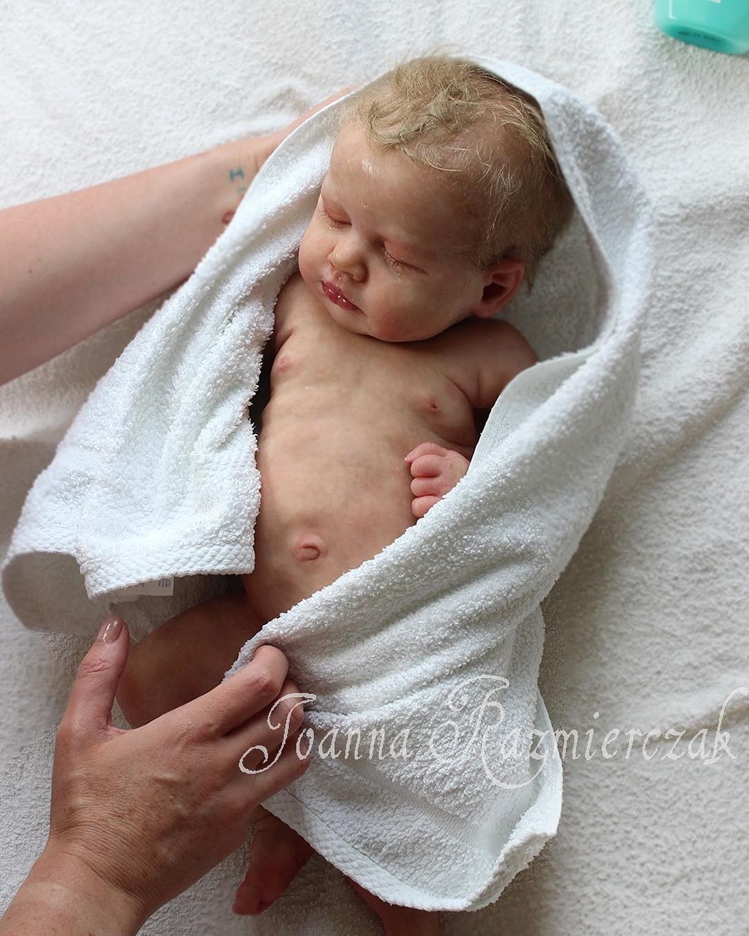 joanna_kazmierczak_-20220604-0061 Loulou - Image 1